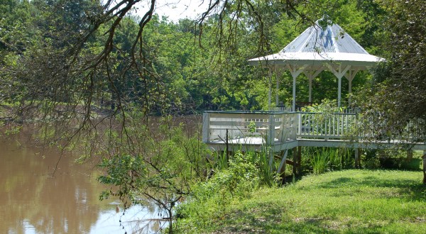 The 7 Most Enchanting Bayou Towns In Louisiana You Need To Visit