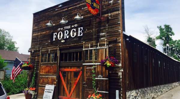 10 Mouthwatering Restaurants In Montana Where You’ll Never Need A Reservation