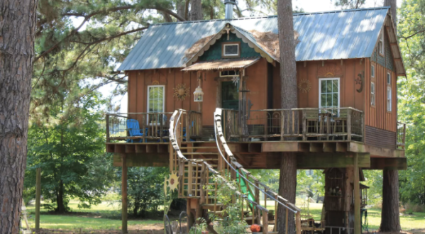 There’s A Little-Known Tree House Hiding In Louisiana And You’ll Want To Stay There Forever