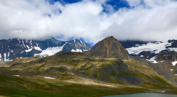 Take This Gorgeous Alpine Trail To Crystal Lakes In Alaska