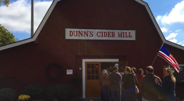 This Charming Cider Mill In Missouri Will Have You Longing For Fall