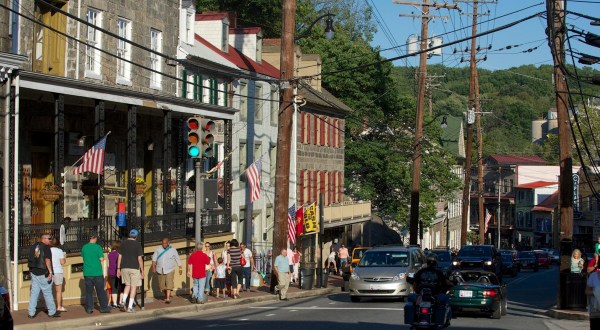 This Charming Town Just Outside Of Baltimore Is A Must Visit