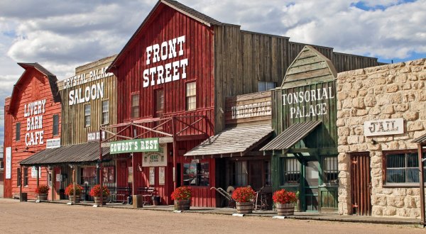 Why You’ll Want To Spend An Entire Day In Nebraska’s Most Unique Town