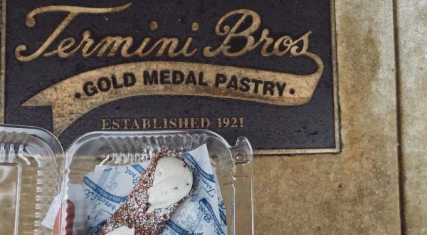 This Tiny Shop In Philadelphia Serves Cannoli To Die For