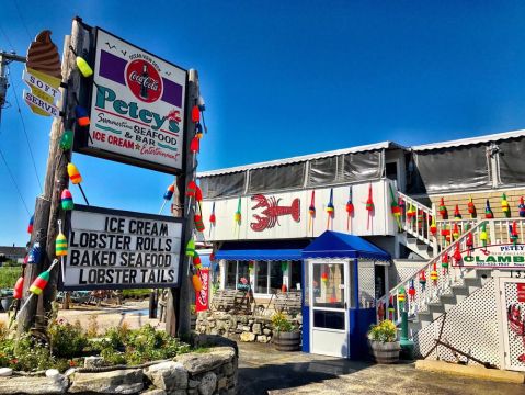 This Clam Shack Is Hands Down The Best In New Hampshire