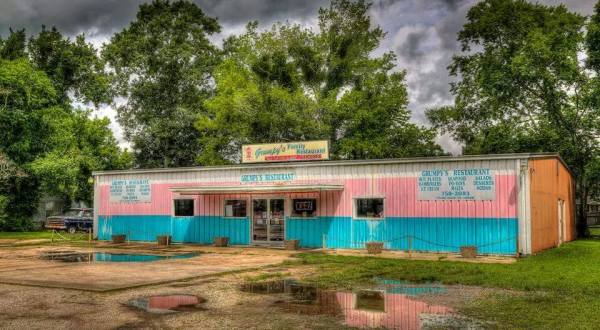 The Incredible Restaurant That’s Way Out In The Boonies But So Worth The Drive From New Orleans