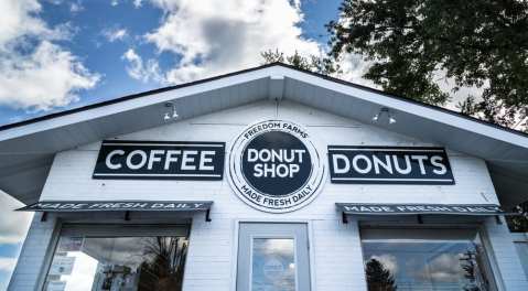 The Hidden Shop Near Pittsburgh With Donuts To Die For