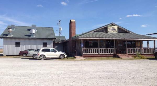 Visit This Remote Mississippi Restaurant For A True Delta Dining Experience