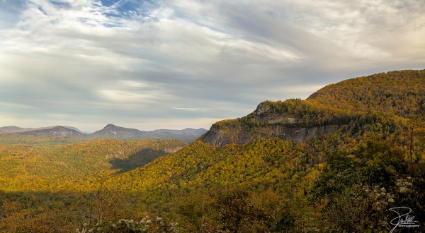 10 Short And Sweet Fall Hikes In North Carolina With A Spectacular End View