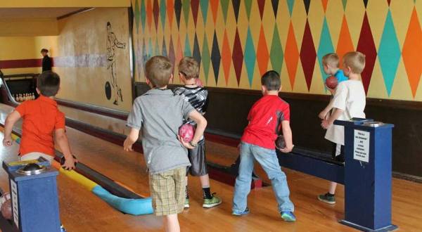 There’s Only One Remaining Duckpin Bowling Alley In All Of Nebraska And You Need To Visit