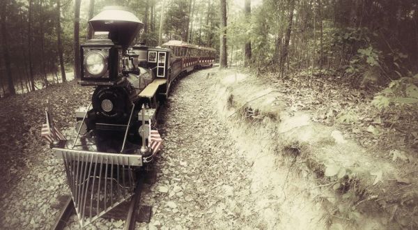 The Haunted Train Ride in Georgia That May Just Give You Nightmares