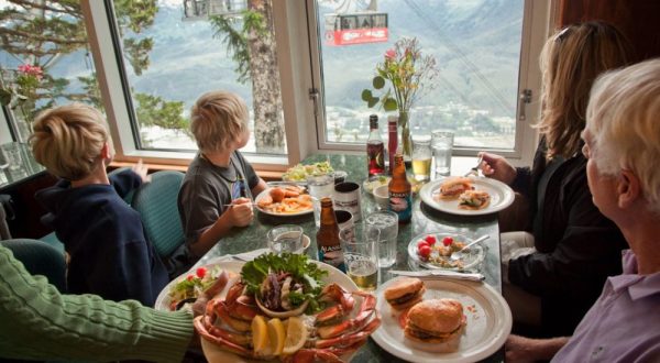 These 13 Restaurants Are What Alaska Cuisine Is All About