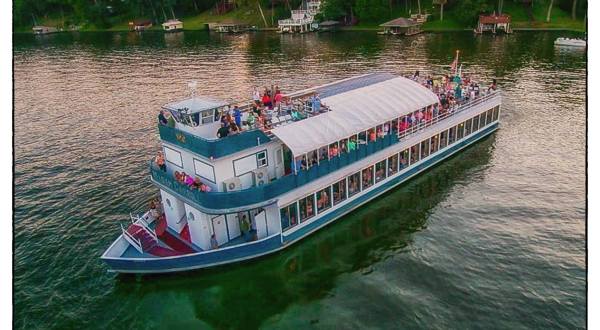 The Riverboat Cruise Near Indianapolis You Never Knew Existed