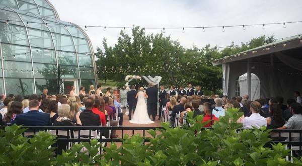 9 Epic Spots To Get Married In St. Louis That’ll Blow Your Guests Away