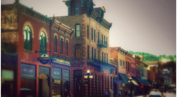 Deadwood Is One Of South Dakota’s Best Halloween Towns To Visit This Fall
