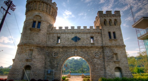 Most People Don’t Know The True Story Behind This Cincinnati Castle
