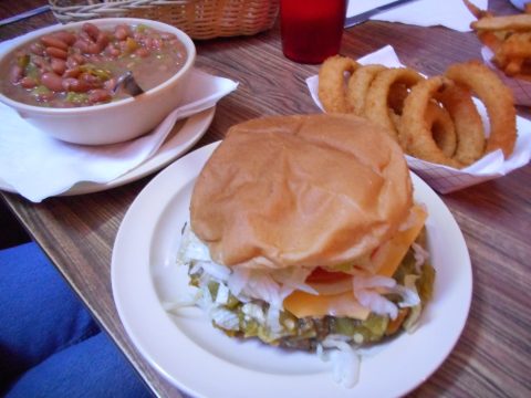 This Burger War in New Mexico Has Raged For Ages And You Can Help Settle It