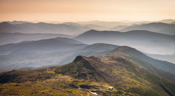 11 Of The Greatest Hiking Trails On Earth Are Right Here In New Hampshire