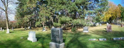 These 8 Haunted Cemeteries In Minnesota Are Not For the Faint of Heart