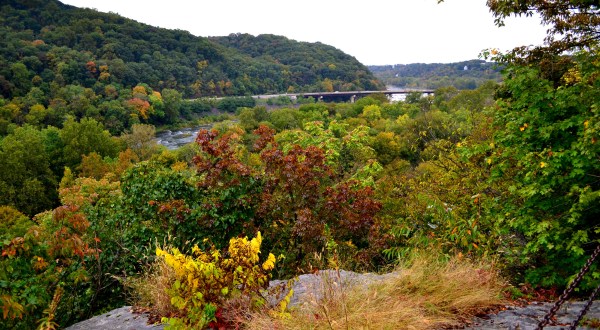 The Incredible Hike That Will Show You DC’s Fall Colors Like Never Before