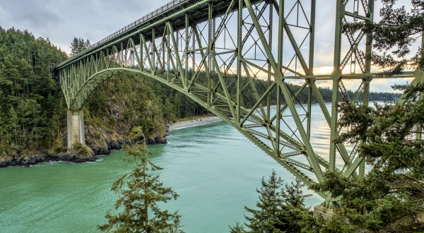 Everyone From Washington Should Take This Awesome Island Vacation Before They Die