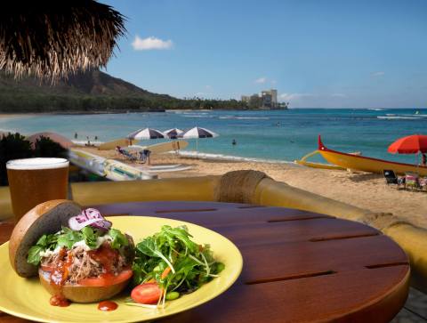 Visit This One Landmark Restaurant For A True Taste Of Hawaii