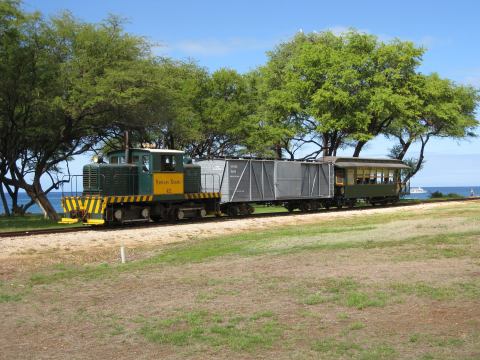 This Ice Cream Train Through Hawaii Will Make All Of Your Childhood Dreams Come True