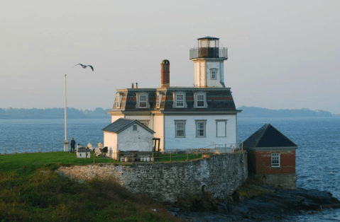 Few People Know You Can Stay Overnight At This Gorgeous Rhode Island Lighthouse