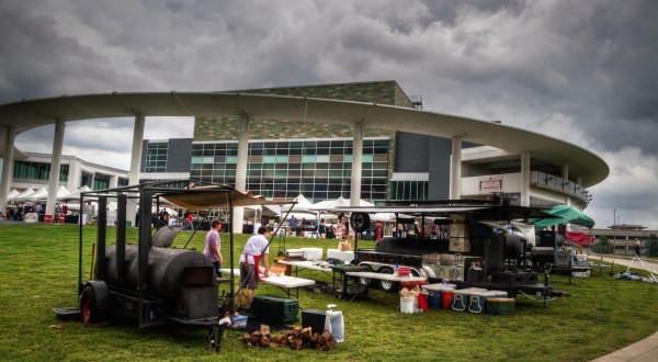 The Epic Outdoor Food Fest In Austin You Simply Cannot Miss