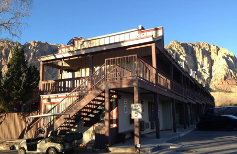 There’s A Themed Hotel In The Middle Of Nowhere In Nevada You’ll Absolutely Love