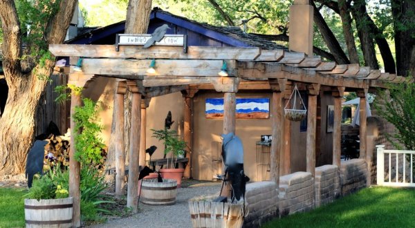 The Tiny Town In New Mexico With The Most Scrumdiddilyumptious Restaurants