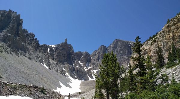 Most People Don’t Know This Majestic Nevada Park Is Hiding A Mammoth Glacier