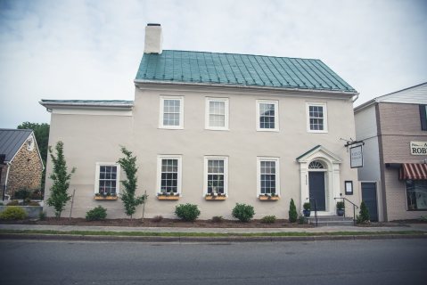 The Incredible Restaurant That's Way Out In The Boonies But So Worth The Drive From Washington DC