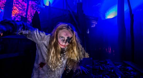 These 8 New Hampshire Haunted Houses Will Leave You Terrified In The Best Way