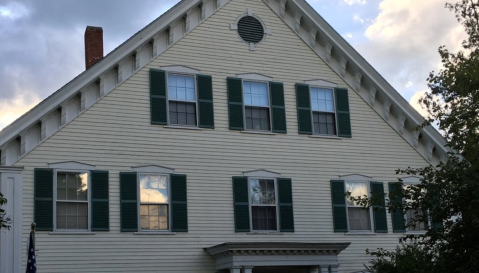 Few People Know This Historic New Hampshire Inn Was A Stop On The Underground Railroad