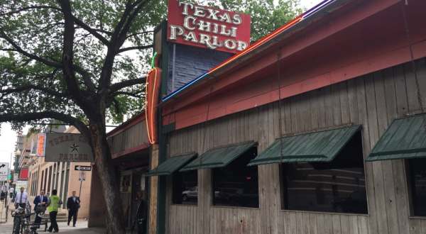 This Austin Restaurant Has Been Serving Amazing Chili For Decades