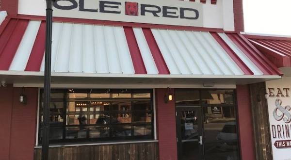 Why You Should Visit This Small Town Restaurant In Oklahoma Before It Becomes Too Popular