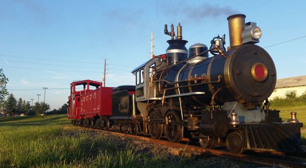 The Minature Train Ride In Wyoming Everyone Will Absolutely Love