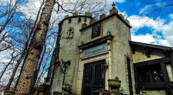 The Hidden Castle In Tennessee That Almost No One Knows About