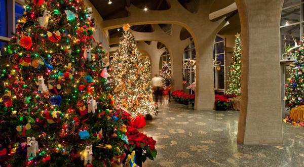 The Holiday Celebration In Michigan That Will Transport You To Another World