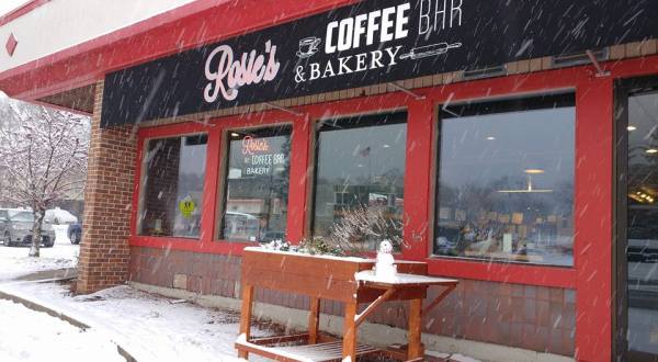 Satisfy Your Sweet Tooth At These 15 Wisconsin Bakeries