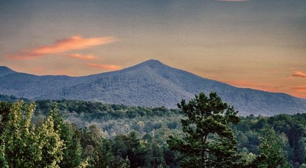 The Legend Behind This Georgia Mountain Will Keep You Up At Night