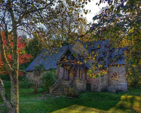 The Little-Known Church Hiding In Kentucky That Is An Absolute Work Of Art