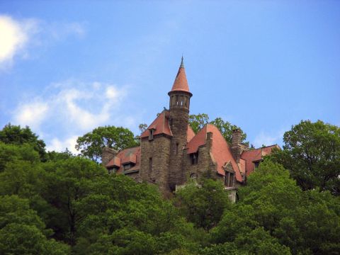 The Hidden Castle In New York That Almost No One Knows About