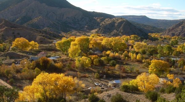 Day Trip To This Delightful New Mexico Town For An Exquisite Fall Day