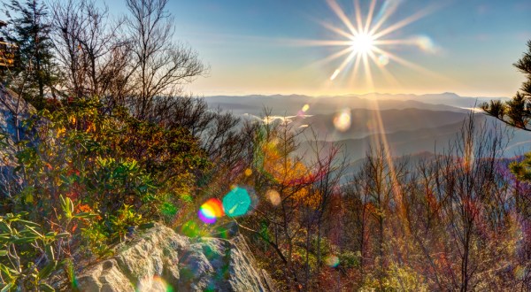 There’s A Little Town Hidden In The Tennessee Mountains And It’s The Perfect Place To Relax