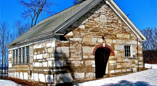 11 Charming One Room Schoolhouses In Vermont That Will Have You Longing For The Past