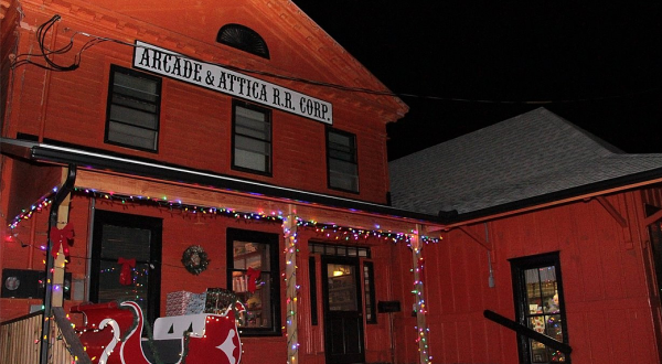 The North Pole Train Ride Near Buffalo That Will Take You On An Unforgettable Adventure