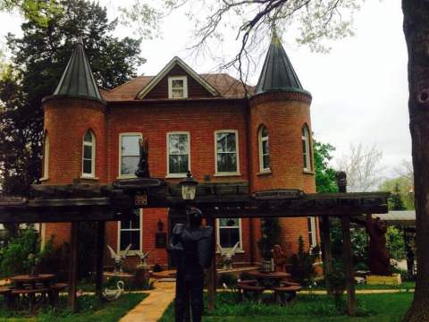 This Enchanting Castle In Kansas Is Actually A Winery And You'll Want To Visit