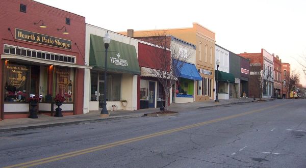The 11 Most Diverse Towns In Alabama To Put Down Roots